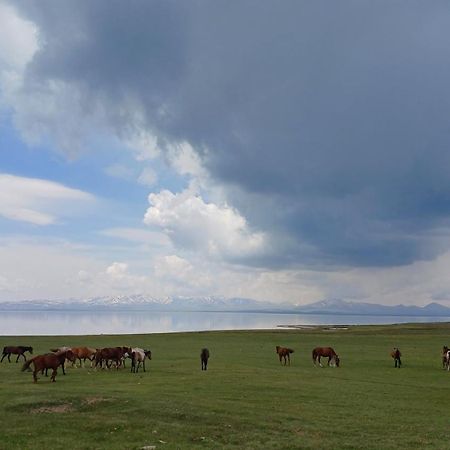 Son-Kul Lake Yurt Camp Mirbek Kochkor Exterior foto